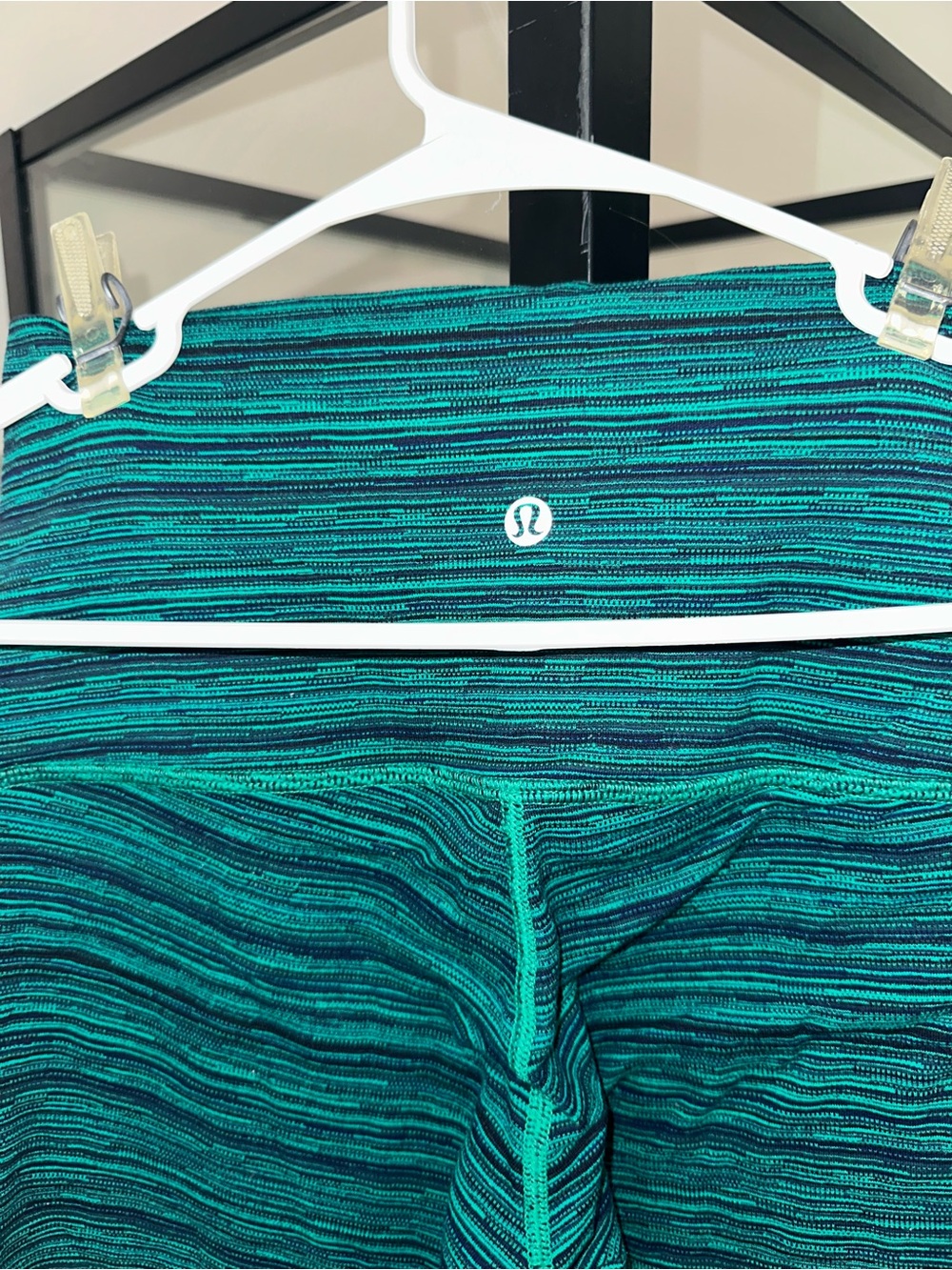 lululemon athletica Teal Striped Leggings Sz 6 - Picture 4 of 7